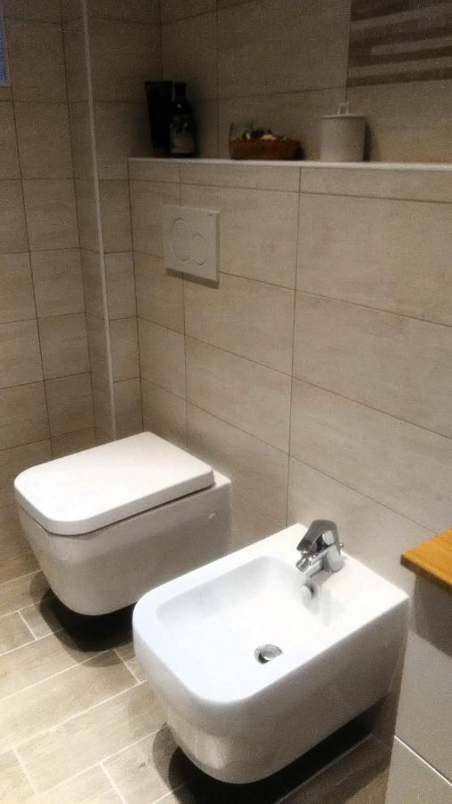Casa Giuliana Apartment ตรีเอสเต ภายนอก รูปภาพ